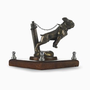 Escultura de mascota con perro de bronce