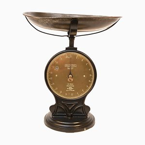 English Balance Salter Scale, 1940s