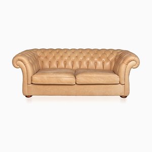 Divano Chesterfield fatto a mano in pelle bianca di Art Forma