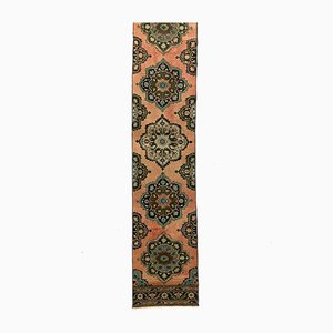 Türkischer Vintage Tribal Teppich in Rosa & Grün in Distressed Wooden