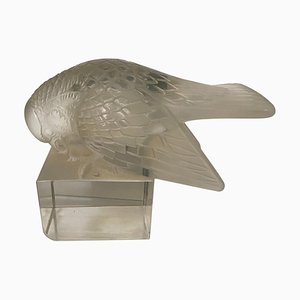 Paperweight Sparrow on Stand with Open Wings by René Lalique, 1920s