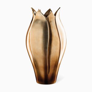 Italian Craftsmanship Ceramic Tulip Vase Alto with Brass Metal Finishing from VGnewtrend