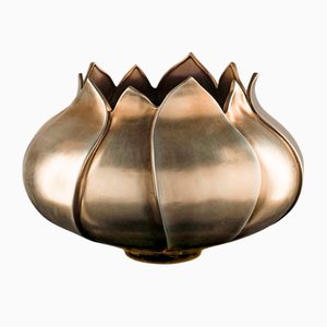 Italian Craftmanship Ceramic Tulip Vase Basso with Brass Metal Finishing from VGnewtrend