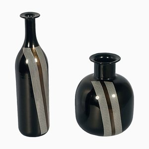 Vases en Verre de Murano Noir et Émail Blanc et Doré Attribués à Tapio Wirkkala, 1960s, Set de 2
