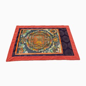 Thangkas tibetano de tela pintada con seda y terciopelo, años 50. Juego de 2