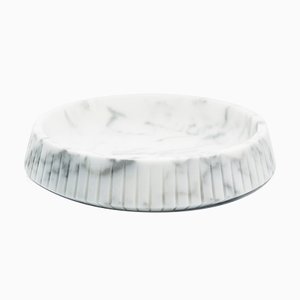 Striped Centrepiece in White Carrara Marble from Fiammettav Home Collection