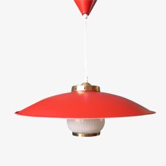 Lámpara colgante danesa vintage en rojo, años 50