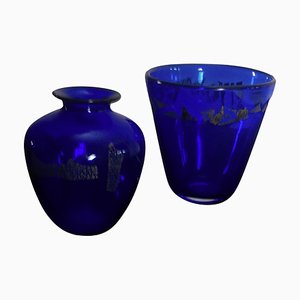 Komplett restauriertes blaues Glas mit silbernen Dekorationsvasen von Finn Lynggaard, 1980er, 2er Set