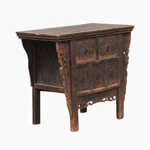 Commode Antique en Orme Sculpté, Chine