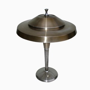 Lámpara de mesa italiana de aluminio atribuida a Artemide, 1950