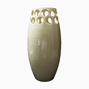 Sculpture Ovale en Vase avec Thon Holes par Thon Bassano, 1974