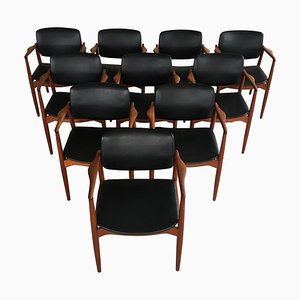 Komplett restaurierte Modell 67 Captains Chairs aus Teak von Erik Buch für Ørum Møbelfabrik, 1960er, 10 . Set