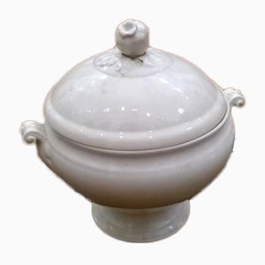 Zuppiera rotonda in ceramica bianca, inizio XIX secolo