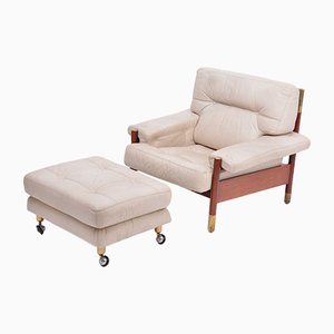 Set of Mid-Century Italian Beige Leather and Rosewood Model Sella Lounge Chair and Ottoman Set by Carlo de Carli for Luigi Sormani, 1960s