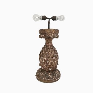 Lámpara de mesa en forma de piña de madera estucada, siglo XIX