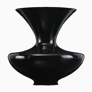 Anfora Master in vetro con interno bianco ed esterno nero di VGnewtrend