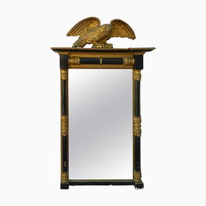 Englischer Regency Spiegel aus geschnitztem Holz mit Adler in Adlerarm aus frühem 19. Jh
