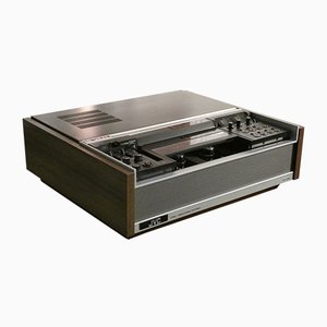 Modelo japonés CR-6060RT PAL / SECAM / NTSC de JVC - Victor Company, 1979
