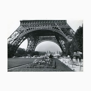 Torre Eiffel, Parigi, 1955