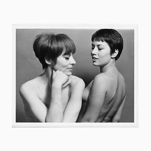 Nuda Viveca Lindfors e Lena Tabori, fotografata da Henry Grossmann, 1960