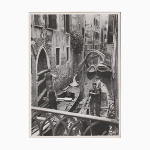 Gondoliers de Venise dans une Chaîne Cachée, 1955