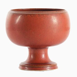 Scandinavian Footed Bowl in Red-Brown Glaze by Stig Lindberg for Gustavsberg, 1979