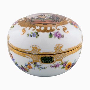 Antique Meissen Lidded Jar in Hand-Painted Porcelain with Romantic Scene