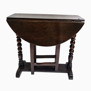 Small Antique Oak Gateleg Table, 1680s