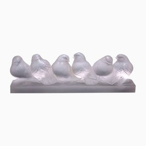 Scultura Groupe de Six Moineaux in vetro pressato di Rene Lalique, anni '30