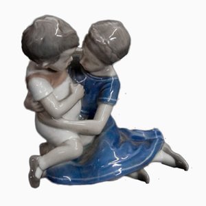 Nr. 1568 Boy and Girl Figurine von Bing & Grondahl, 1980er
