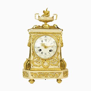 Pendule de Cheminée Louis XVI en Bronze Doré et Marbre Blanc, 18ème Siècle, 1780s