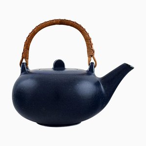 Teapot in Glazed Ceramic with Handle in Wicker by Eva Stæhr-Nielsen for Saxbo