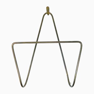 Mid-Century Messing Wand Zeitungshalter mit Haken von Carl Auböck für Werkstätte Carl Auböck, 2er Set
