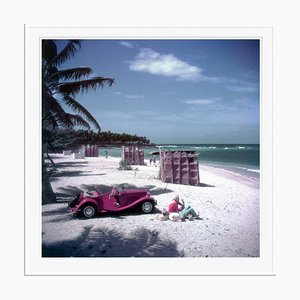 John Rawlings Oversize C Print in Weiß von Slim Aarons