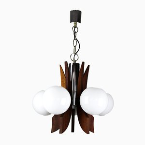 Lampadario Mid-Century a 5 luci in vetro opalino e legno, Danimarca