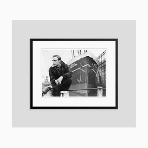 Impresión Archival de Brando on the Waterfront 1954 enmarcada en negro de Glasshouse Images & Alamy Archives