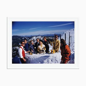 Stampa Apres Ski Oversize C bianco di Slim Aarons