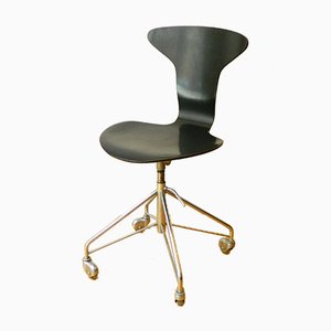 Sedia girevole nr. 3115 Mosquito di Arne Jacobsen per Fritz Hansen, anni '60