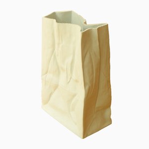 Weiße Vintage Paper Bag Bodenvase von Tapio Wirkkala für Rosenthal