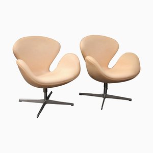 Model 3320 Swan Chair by Arne Jacobsen for Fritz Hansen, 2013