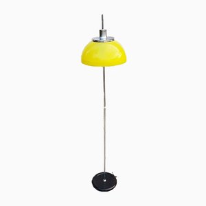 Gelbe Modell Faro Stehlampe von Luigi Massoni für Guzzini, 1971