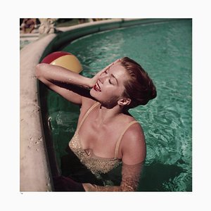 Telaio Esther Williams nero di Slim Aarons