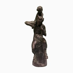 Sátiro con joven fauno en los hombros - Escultura de bronce de Aurelio Mistruzzi 1930