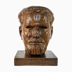 Portrait of Italo Balbo - Original Wooden Sculpture by Marco Novati - 1930s 1930s