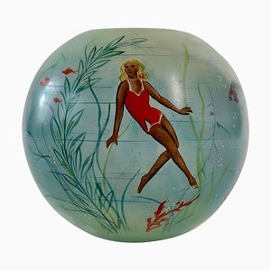 Vaso in stile Cabana in vetro con ragazze e coralli in vetro dipinto a mano, anni '50