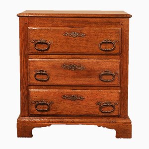 Small Chest Of Drawers in Oak, Late 17th-Century