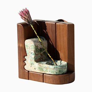 Kiss Vase by Pete Pongsak