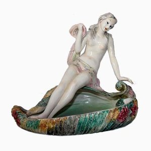 Figura desnuda de Olimpia, años 40