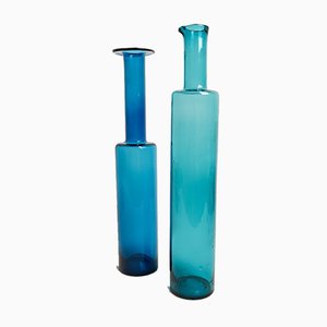 Mid-Century Finnish Art Glass Bottles by Nanny Still for Riihimäki / Riihimäen Lasi Oy, Set of 2