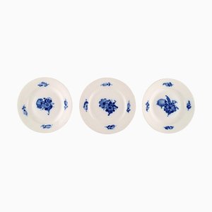 Assiettes à Gâteau Fleur Bleue Numéro 10/8092 de Royal Copenhagen, Set de 3